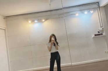 *
*
*
Instagram → Reality
*

*
#throwback #thailand
#dance #practicemakesperfect...