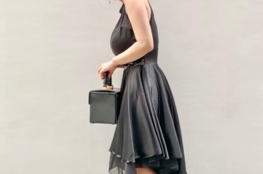 .
.
ママの妹からお下がりでもらった
@versace のバック
bag一つで女の子の気持ちは上げ上げ。

使ってるよーって
LINEしたら可愛がってくれてあ...