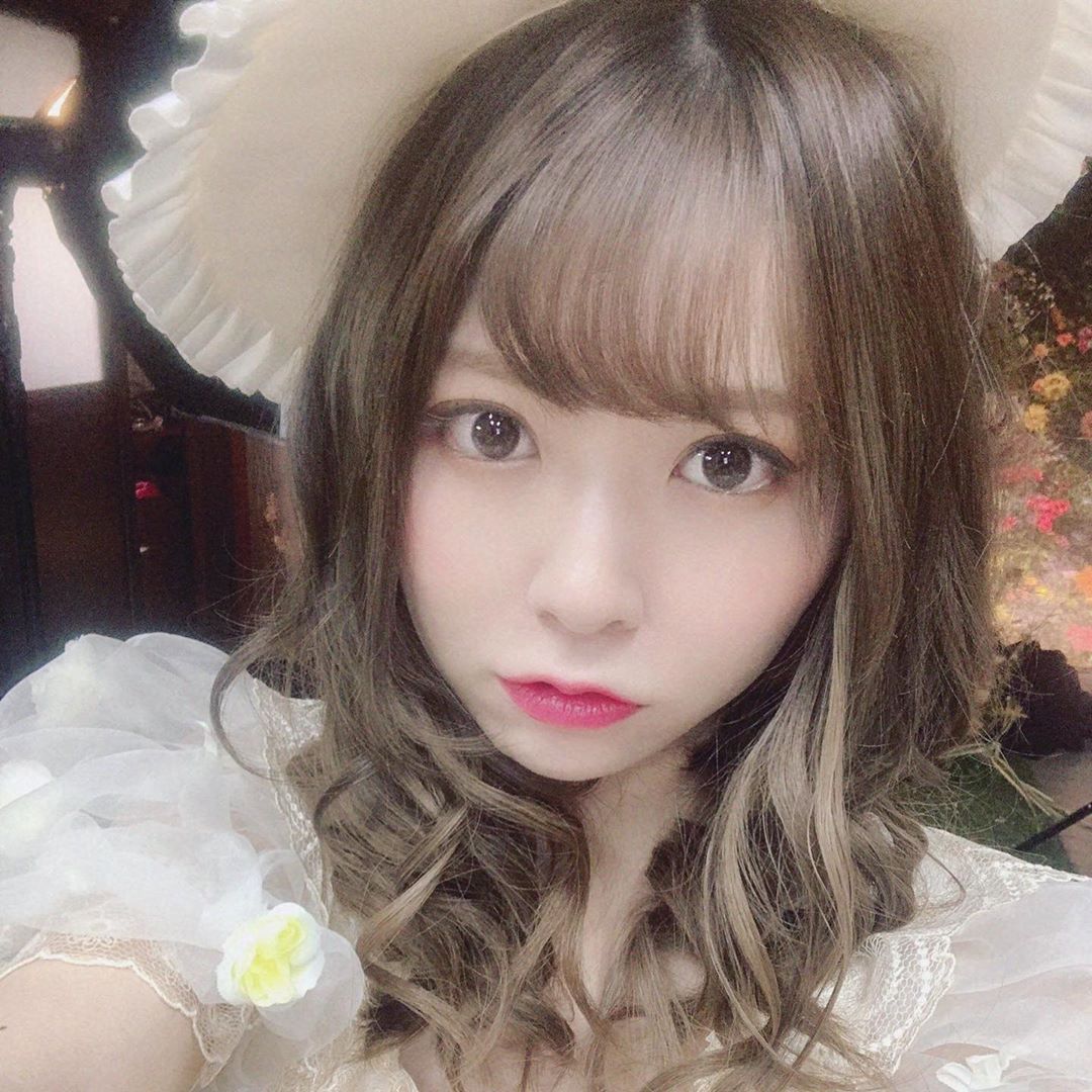佐藤芽衣 Aka 楠ろあ Aka 楠露亚 ロリータウェディングの撮影 カラコンは佐々木希さんイメージモデルの Flanmy 新色 きなこロール 透明感とふわっとさがロリータにあって すごく可 Moe Zine 佐藤芽衣 Aka 楠ろあ Aka 楠露亚 ロリータウェディングの撮影 カラコンは佐々木希さんイメージモデルの Flanmy 新色 きなこロール 透明感とふわっとさがロリータにあって すごく可 Moe Zine