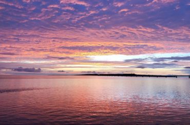 中止ばかりで凹むので
美しき絶景写真を載せておくね
元気出そう笑
.
#ここは宮古島
#なななんとこれ
#無加工
#アメイジング
#
#大切な思い出写真すぎて載...