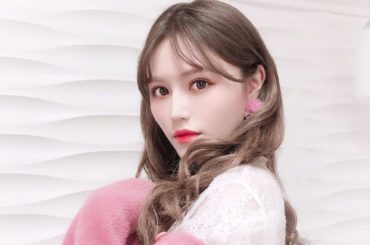 今日のこみはるです﻿
﻿
﻿
カメラマンのあの子が良い感じに撮ってくれた﻿
﻿
﻿
﻿
イヤリングと洋服が同じ色なのがポイント！﻿
﻿
めちゃくちゃ可愛いイヤリ...