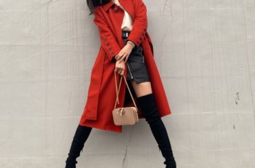 今日のコーデ。
私なりのおパリをイメージにコーデを組んでみました！
.
.
コート: @furfur_official 
ニット: 韓国
スカート: @evri...