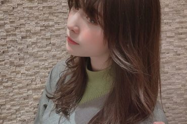 美容室へ〜〜〜﻿
春なので今回は暖色系カラーに挑戦！(あれ、3月って春だよね？雪降ったけど春だよね？)﻿
オレンジ寄りにしてください！てお願いした﻿
完成カラー...