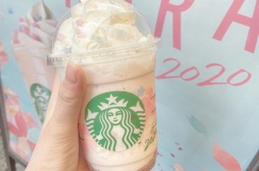 ・
・
・
@starbucks_j さんの 新作
#さくらさくらんぼフラペチーノ 
・
さくらって葉っぱの味するから
あんま好きちゃうかったんやけど
さくらん...