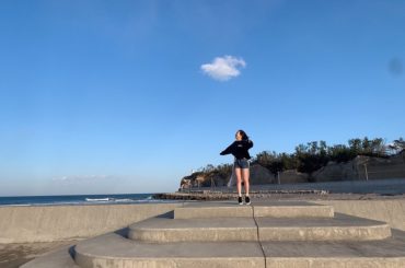 *
*
この間ジャンプしながら
お洋服を撮りました〜
*
*
#あゆーで #私服 #ジャンプ #トレーナー #ショートパンツ #チュールワンピース #スニーカ...