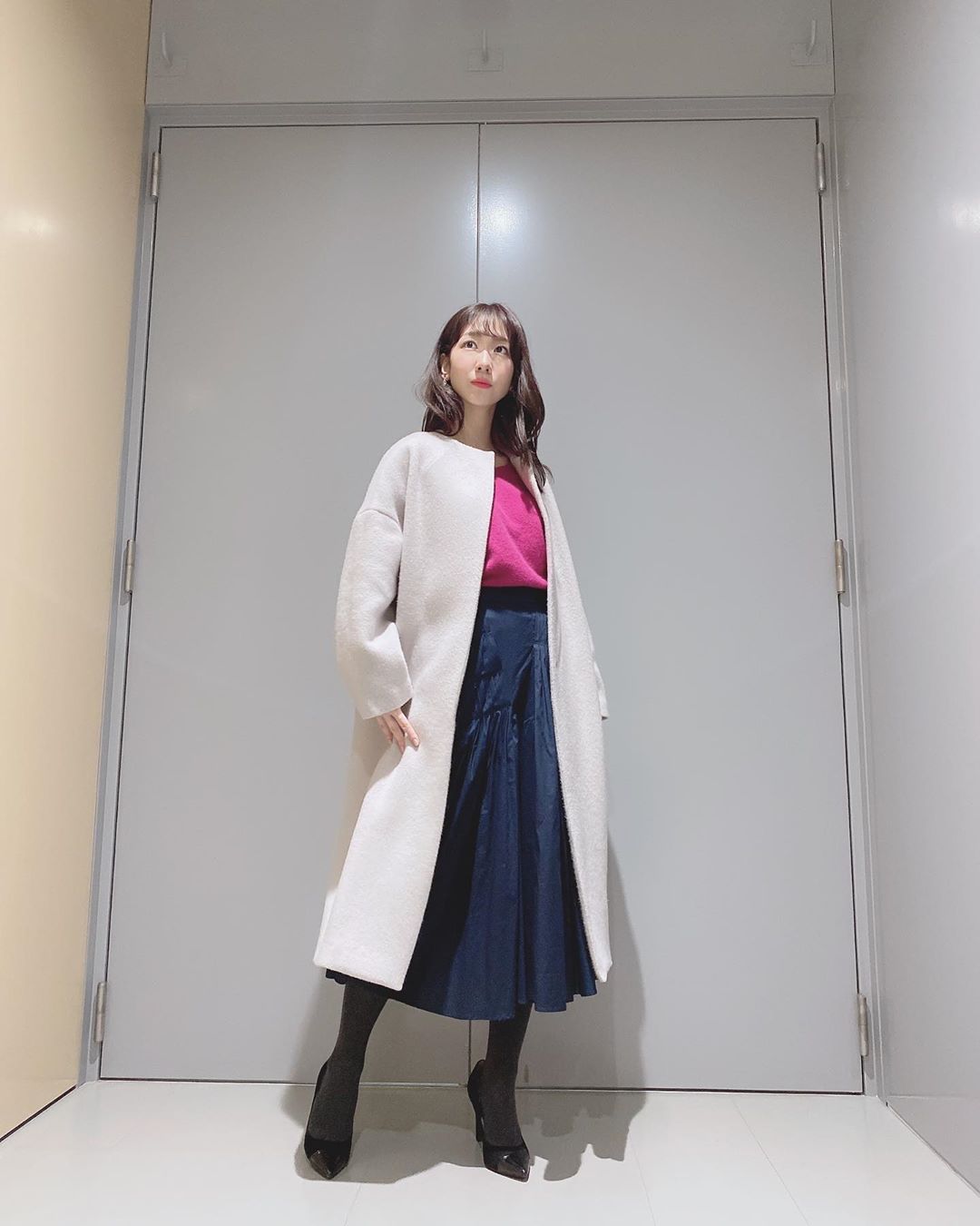 柏木由紀 先日の私服 もうすぐ4月だというのにまだまだ寒い日もあって なかなか衣替えできずにいる今日この頃 コートもニットもまだまだお世話になってます タグ付けし Moe Zine