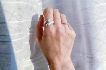 最近アクセサリーをつけるようになったよ。
殆ど109だけど笑

#アクセサリー #シルバー...