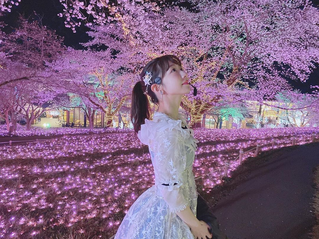 柏木由紀 桜もとっても綺麗でした お花見気分を味わっていただけたら 桜 Moe Zine 柏木由紀 桜もとっても綺麗でした お花見気分を味わっていただけたら 桜 Moe Zine