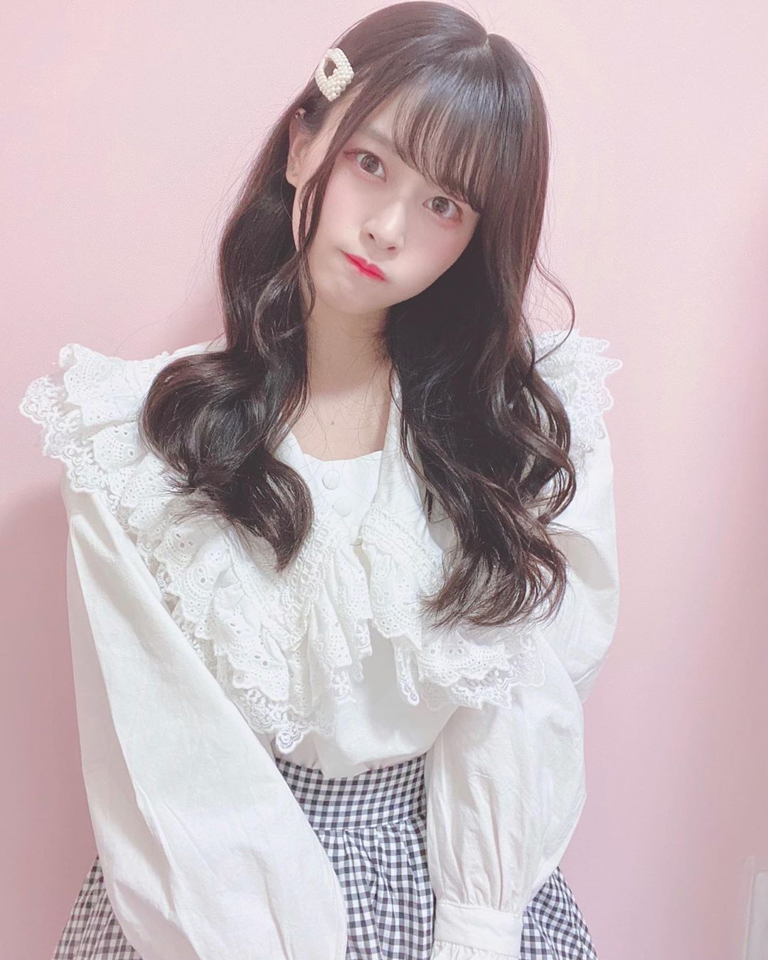 田北香世子 お家引きこもってても可愛いお洋服着てるだけで気分あがるね ブラウスは Holidayandholiday Official の 大きい襟がふりっふりで超可愛い Moe Zine 田北香世子 お家引きこもってても可愛いお洋服着てるだけで気分あがるね ブラウスは Holidayandholiday Official の 大きい襟がふりっふりで超可愛い Moe Zine