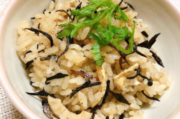 まじでNetflixと自炊しか楽しみがない
暇人の極み
明日はスパイスカレー
ナンも粉から作ってみようw

1 ひじき炊き込みご飯
2 丸ごと玉ねぎのツナチーズ...