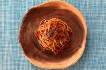 【海老のトマトカレースパゲティ】
.
海老のトマトカレーアレンジ2品目
.
たっぷり出来る献立って、何日も食べることになるのは…一人暮らしの宿命だと思うけど、ト...