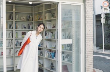 昨日発売のPOPEYE5月号では、吉祥寺・三鷹を歩いて、ステキな銭湯と古本屋さんを紹介させて頂きました。﻿
皆さま是非〜﻿
﻿
﻿
@popeye_magazi...