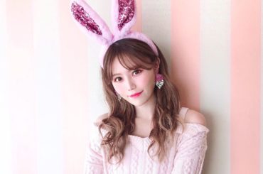 Happy Easter﻿
﻿
﻿
お家の中でうさぎになりました﻿
﻿
﻿
﻿
#Easter #イースター  #うさぎ #うさ耳 #お家時間...