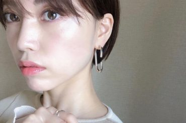 口コミが良過ぎて期待していたけど、その想像以上だった...!!
・
日焼け止めやトーンアップ下地効果はもちろん、メイク中もホワイトクレイの効果で美容パックしてる...