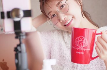 .
会いたい人と、会えなくても
顔を見ながらお話しできる、
そんな時代でよかった。

今日は22:00-
@hydrafacial.jp さんと
“美肌目指そう...