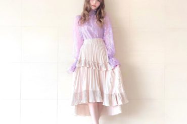 おNEWのスカートが届いた﻿
﻿
フリルが沢山ですごい可愛い！﻿
﻿
﻿
最近ベージュの洋服が多めだな﻿
﻿
﻿
﻿
#春服 #スカート #ベージュコーデ #私...