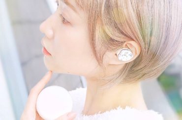 .
気分の上がるワイヤレスイヤホンを新調しました
今は暫く会えないけれど、毎日電話したり、顔を見てお話しできる時間が幸せタイムになっています .
.
こちらは恋...