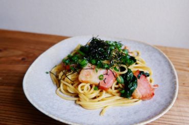 毎日自炊するようになって気づいた事を声を大にして言います。 ﻿
﻿
﻿
﻿ ほうれん草のお浸しってめっちゃ使える/﻿
﻿
﻿
﻿
﻿
一品増えるからいいかな、...