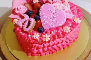 ２０歳になりました 今まで色々なことに挑戦してきたけど、これからも自分のしたい事をどんどん見つけて、それに挑戦出来るような大人になりたいな

#20歳になりまし...