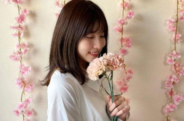 おうちで撮影した【セルフプロデュース生写真】が明日の朝10:00〜販売されます
インテリアとしてお部屋に飾りやすいような
シンプルかつ華やかな感じに...