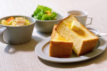 今日の朝ごはん

おいしい生食パンを買いました
最後にとても朝食らしい朝食を。

#早織飯
#mybreakfast
#今日の朝ごはん

#トースト
#ポトフ
...