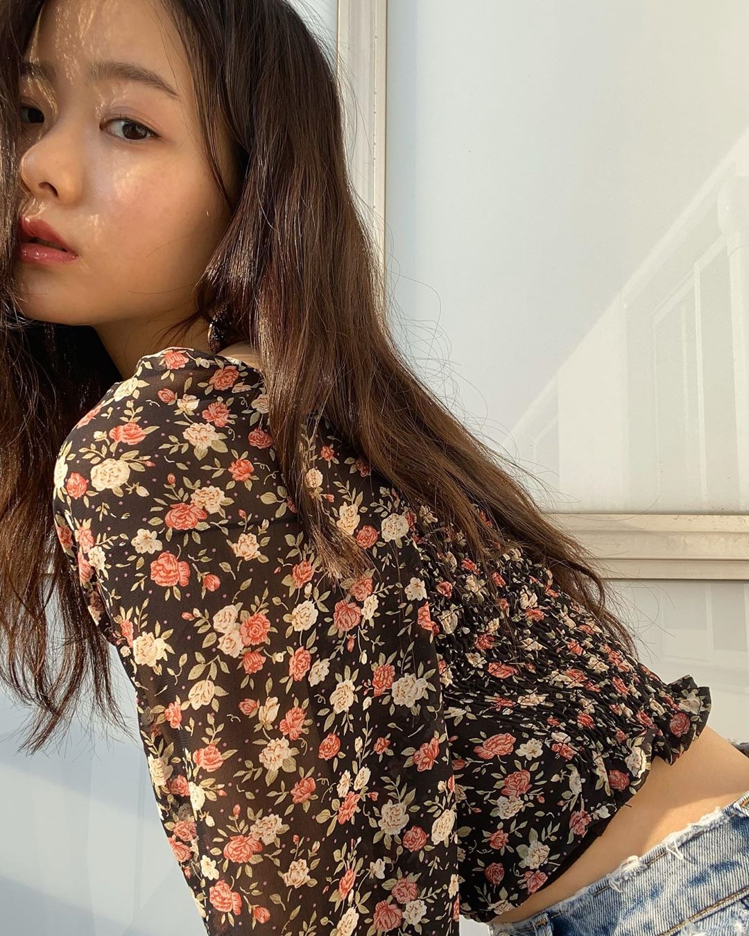 葉月ひとみ * 昨日の投稿から声かけて下さり 世界観広がって返ってきた写真達 自粛モードな今だから生まれた、こういう形の共同制作 すごく