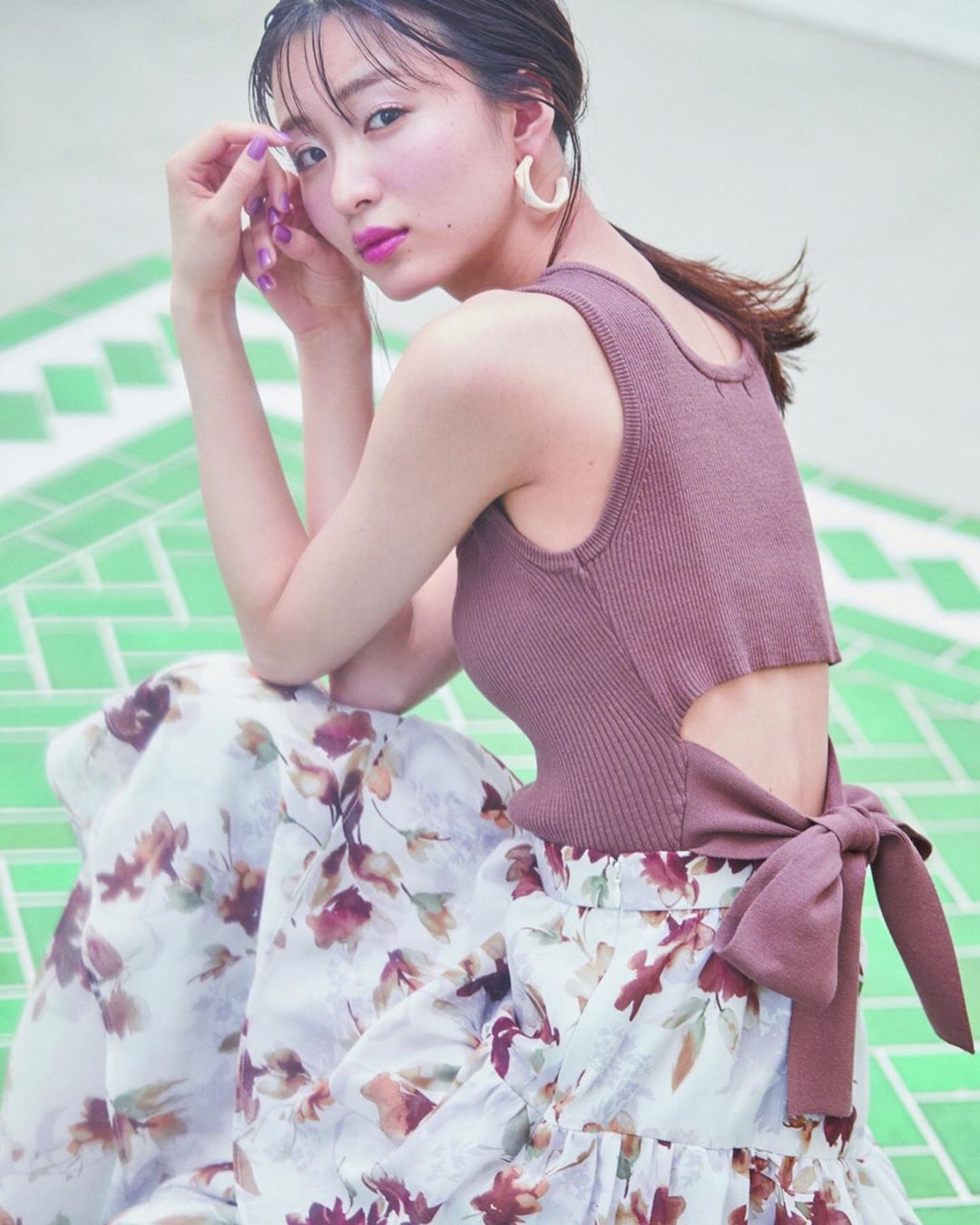 岡崎紗絵 本日5/1(金)よりRUNWAY channelで商品をご購入の方に「Now me. Magazine」を配布 「恋を呼ぶモテ♡