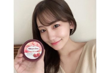 ﻿
﻿
我が家の冷凍庫には必ずストックしてあるほど﻿
昔から本当に大好きなハーゲンダッツ﻿
﻿
特に私は、甘酸っぱさもありクリーミーなストロベリーが﻿
小さい頃...