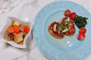 .
#れーなご飯

･豆腐ハンバーグ
･筑前煮
･ほうれん草の胡麻和え
*☼*―――――*☼*―――――
#れーなご飯 #おうち時間 #料理 #クッキン...