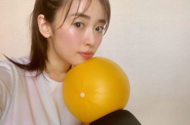 家トレの私の相棒、黄色のミニボール
足に挟んだり、踏んだり、
RikA to Zにも載ってるトレーニングをおうちでコツコツ。
#お家トレ#トレーニング...