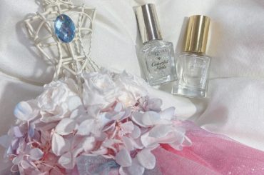 ・
・
・
お家にいるので
マニキュアを塗ってみました ︎︎︎
シンプルがいちばん好きやから
クリアやったり
少しラメが入ってるのがおすすめ ︎︎! ・
・
#...