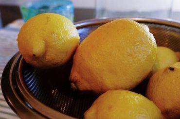 無農薬ノーワックスのむっちりかわいいで
イタリア生まれのお酒を作りまーす

#ibukitchen 
#
#ご飯で世界を旅しよう
#fujifilm #x...