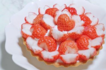 .
マイラブから、コロナ支援のいちごギフトが届いたので、
今日は母の日の苺タルトを作りました .
.
シックスベリーファーマーズさんの桃薫という品...