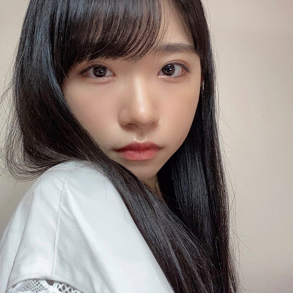 山内瑞葵 ୨୧ ୨୧ ୨୧ ୨୧ Moe Zine