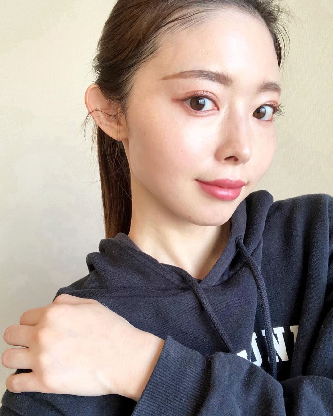 松下侑衣花 フェミニン度が増すほんのりピンク眉 顔の印象をガラリと変えるほど威力を持つ眉毛 色 形 長さ 濃さによって 可愛くもクールにも美人にも振れる 私は自分に女 Moe Zine 松下侑衣花 フェミニン度が増すほんのりピンク眉 顔の印象をガラリと変えるほど威力を持つ眉毛 色 形 長さ 濃さによって 可愛くもクールにも美人にも振れる 私は自分に女 Moe Zine