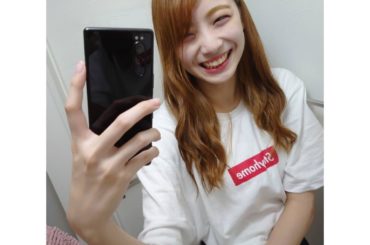 ⋆°｡✩
お久しぶりです
この度、ソニーのスマートフォン、
Xperiaのアンバサダーに就任させて頂きました！
.
凄く画面が綺麗で、大好きなアニメや映画を見て...