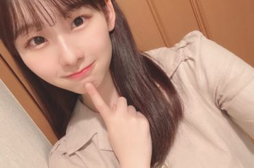 .﻿
今日は 23:45~ Insta LIVEします！、﻿
﻿
18歳の時は、美波がお祝いしてくれて﻿
19歳の時は、近くにいたメンバーがお祝いしてくれて、こ...