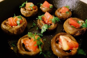 10回目の試作！？にて﻿
ついにグラナダで食べた絶品タパス（3枚目）を﻿
再現できてきた！ような気がする〜。﻿
﻿
記憶を辿りに辿ってみると﻿
最...