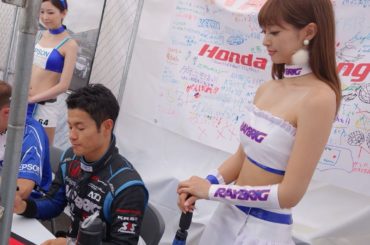 .
.
.
#開幕が待ち遠しいシリーズ .
.
.
#RAYBRIG #teamkunimitsu #honda #高橋国光総監督 #山本尚貴選手 #スタンレー...