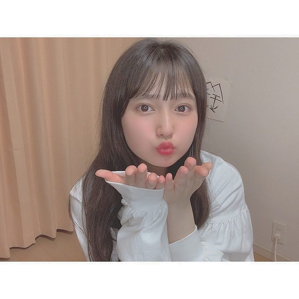 投げキッス Moe Zine 投げキッス Moe Zine