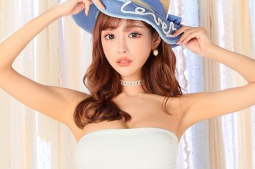 夏って1年の中でなぜかデニムが1番可愛く見えてくる季節なので、私のデザインする水着はデニム生地が多めかもしれない
.
ひとつ前の記事と同じ形だけど、小物やアクセ...