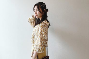 夏の前。

暑くなってきたので
元気で派手な格好がしたいなぁと
考えたイエローコーデ
ネイビーの小物と合わせると
いいバランス感で好きだなぁ。
...