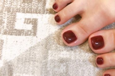 new nail
.
.
sandalを履く季節が…
お洒落は足元からとも言うので
foot nail しに行きました
絶対的に足が白く見えるcolorを
選び...