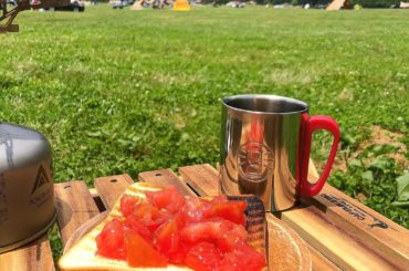 最近どハマりしてる朝ごはん﻿
トマトトースト﻿
BRUTUSに載ってたレシピで、﻿
簡単なのにめちゃくちゃおいしい！﻿
ダイスカットしたトマトに﻿
オ...