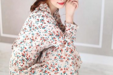 プロフィールのアイコンにしている
こちらの小花柄ワンピース.
@montresorsaki 
から新発売です
.
長すぎない丈がどんな身長の方にもコ...