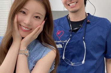 はらだ歯科クリニックの、
原田先生と技工士の滝田さん

最強コンビ
歯から可愛くしてくれます
セラミックするならこの2人をオススメします
技工士さんは選ぶ...