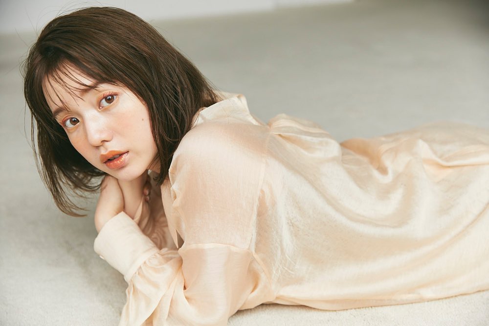 弘中 綾香 メイク