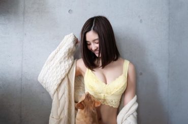 ずっと愛用してるふんわりルームブラ﻿
﻿
バストアップもできるし、寝ている時も全然苦しくないのでおすすめ！しかも盛れる笑﻿
ルームブラと骨盤矯正の効果があるショ...