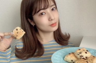 今日も#お菓子 作りに励んでました！﻿
最近インスタに食べ物とお菓子の写真﻿
ばっかりになっちゃたので、﻿
たまには自撮りも﻿
﻿
#チョコチップスコーン 作り...