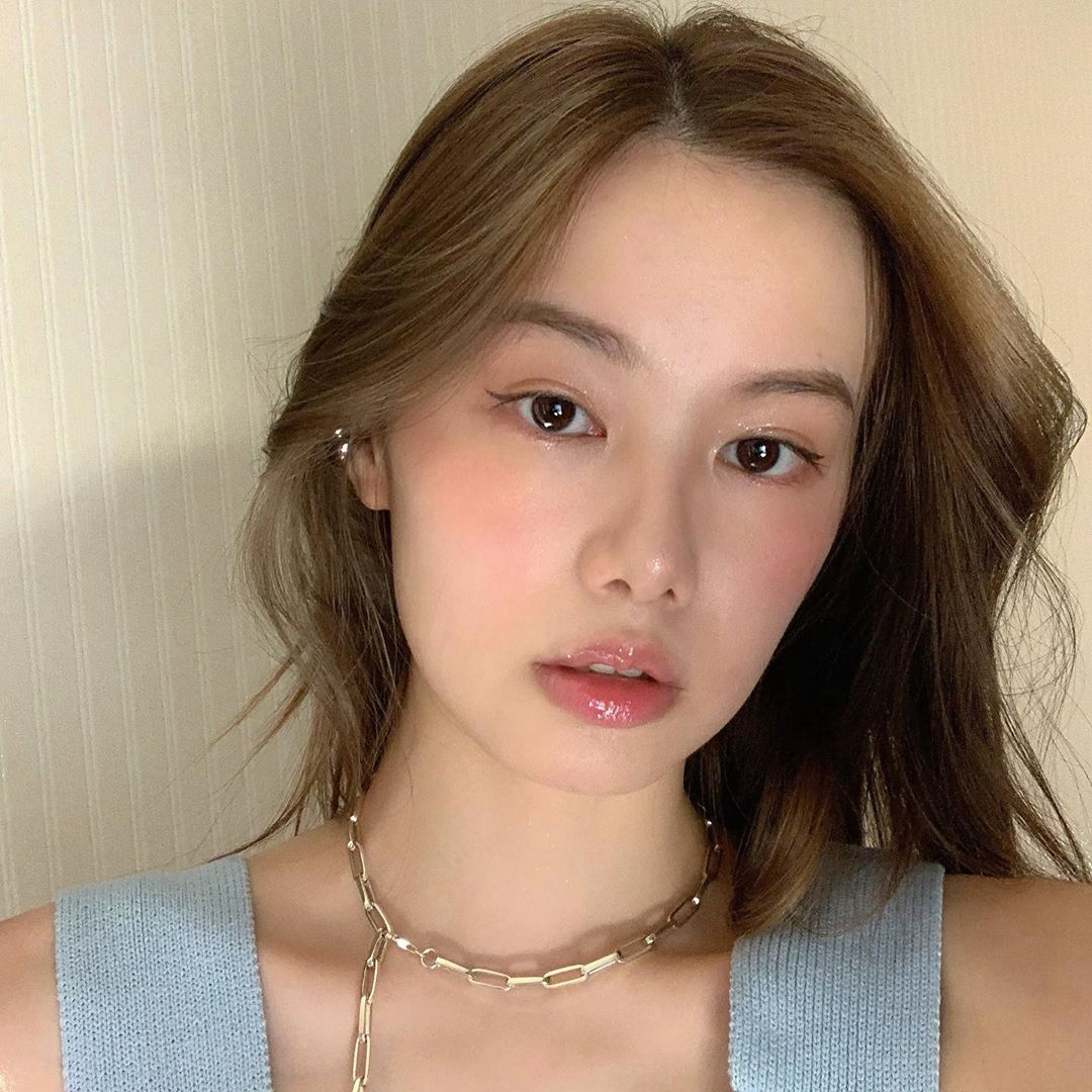 泉はる Narsissist Nars アルティメイトオーガズムセットを使って メイクしました 目の下にがっつりチーク入れてみたよ Nars Ultim Moe Zine